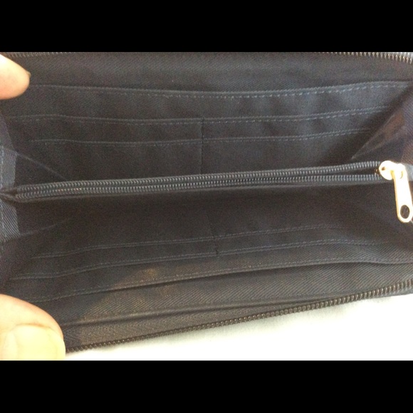 Tommy Hilfiger wallet - Picture 3 of 3